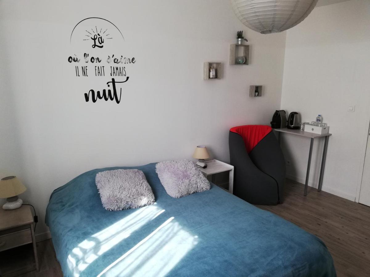 Le Petit Nid Douillet Bed and Breakfast Trescléoux Exteriör bild